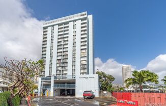 $2,545 / 2br - 717ft2 - Plumeria Hale 2br, Avail Now, Must See! (Honolulu)