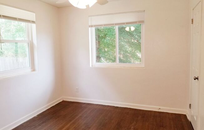 3 beds, 1 bath, $1,495