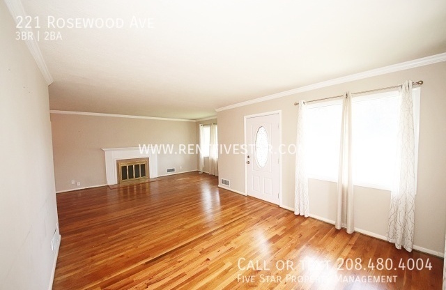 221 ROSEWOOD AVE