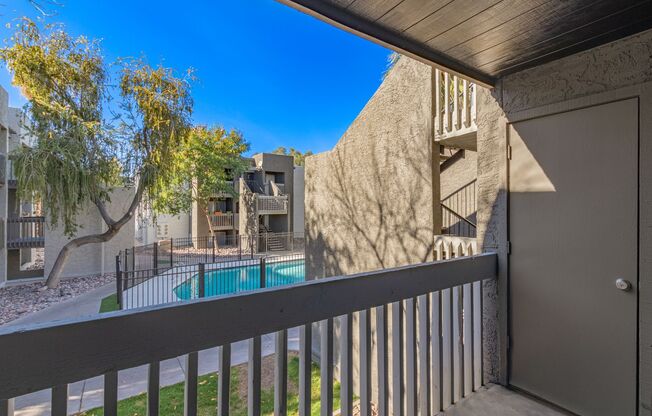 1 bed, 1 bath, 680 sqft, $1,095, Unit 220
