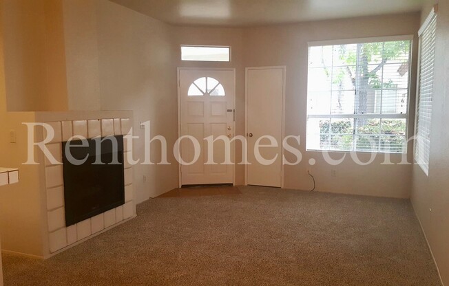 Mira Mesa, 11530 Caminito La Bar #121- Light and Bright Lower Corner Unit