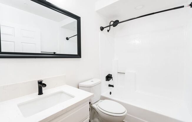 1 bed, 1 bath, 700 sqft, $1,667, Unit 301