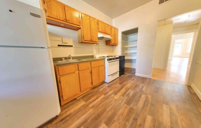 1 bed, 1 bath, 950 sqft, $1,025, Unit 1S