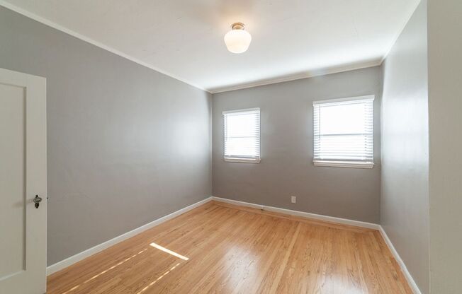 633 Cleveland Street