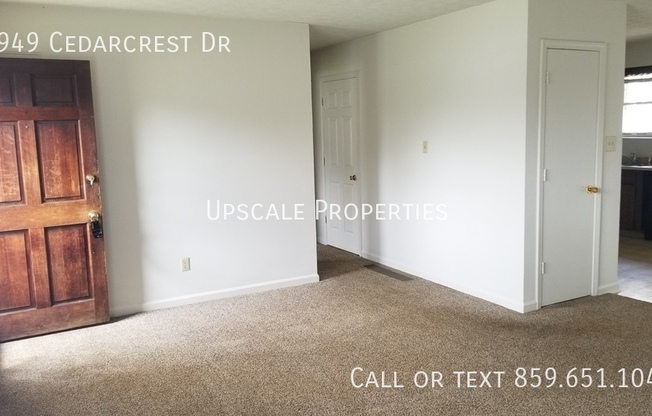 2949 CEDARCREST DR