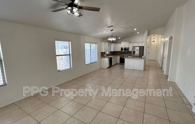 7108 W FAWN DR