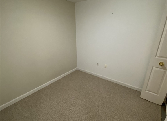 1 bed, 1 bath, 807 sqft, $3,599, Unit 1523