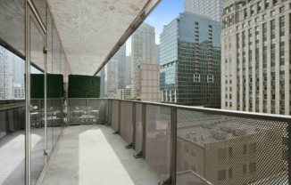 223 W Hubbard St 3201