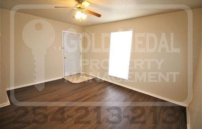 1106 Leslie Circle