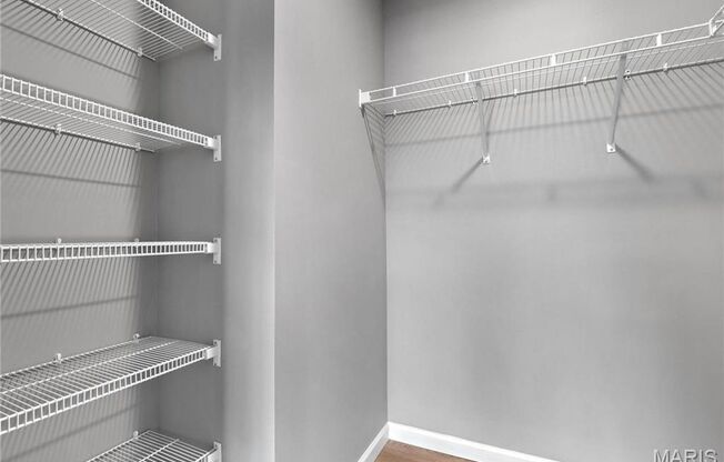 2 beds, 2 baths, 1,297 sqft, $2,200, Unit Biscayne Bay Place - 124