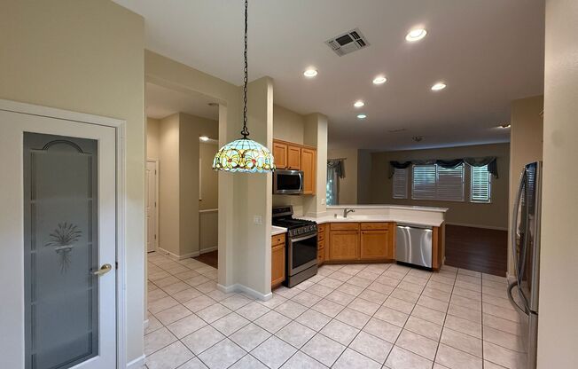 Heritage Lakeside 55+ Active Community!