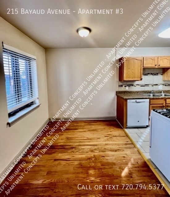 215 BAYAUD AVE