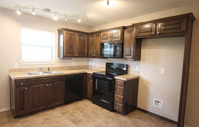 2 beds, 1.5 baths, $1,015, Unit 16028 FM 16 W