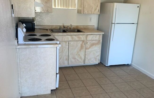 Charming 1BR/1BA in Quiet Community