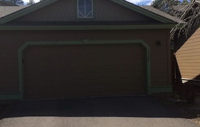 wonderful 3 bedroom townhome with a great location!