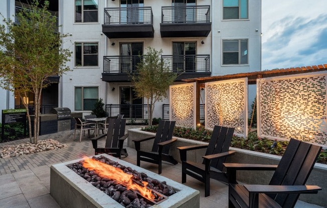 firepits in our luxury west dallas apartments