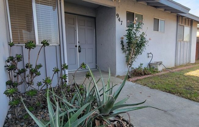 Cozy Southwest Visalia home off of Demaree and Tulare