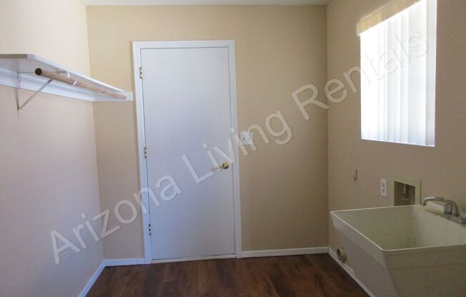 3 beds, 2 baths, $1,800