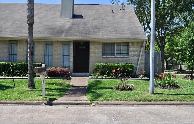 12402 Riva Ridge
