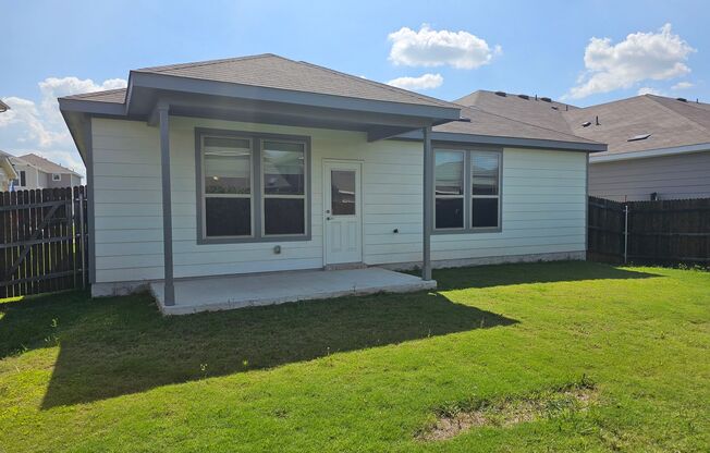 3 beds, 2 baths, $1,900