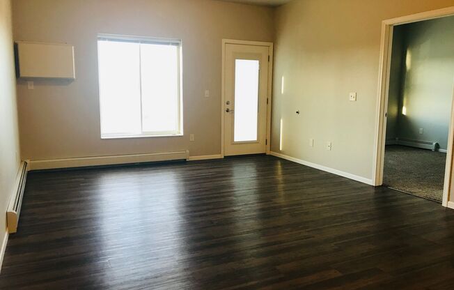 1 bed, 1 bath, 782 sqft, $975, Unit 412