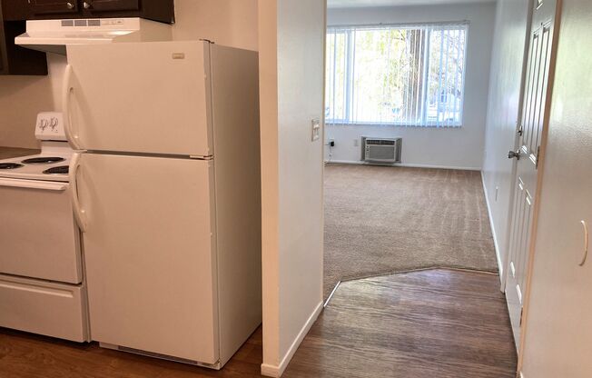 1 bed, 1 bath, 500 sqft, $1,099, Unit 21