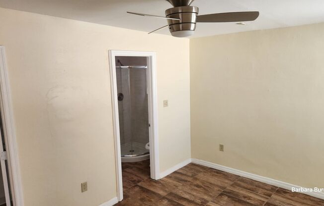 3 beds, 2 baths, $2,000