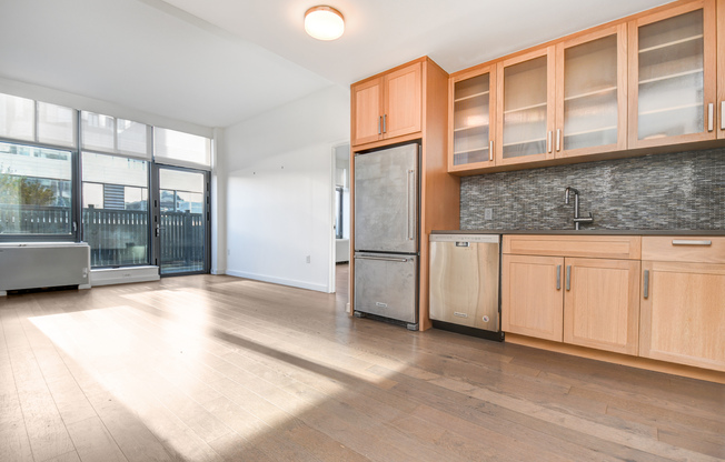 2 beds, 2 baths, 78,840 sqft, $6,028, Unit 3B