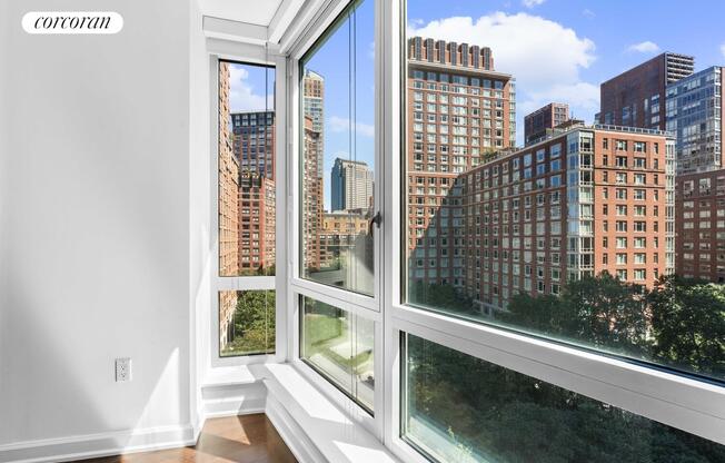 1 bed, 1 bath, 729 sqft, $6,150, Unit 10B