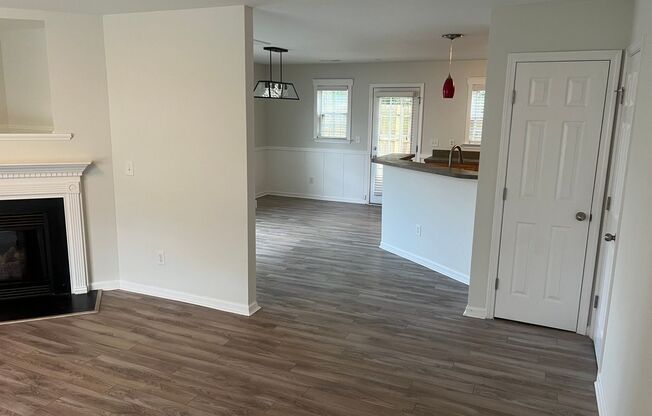**Quaint 4/2.5 in Raleigh**