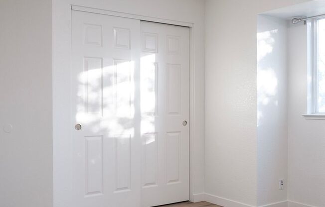 2 beds, 1 bath, 821 sqft, $1,625, Unit 2D