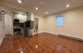 1 bed, 1 bath, 550 sqft, $2,200, Unit 7