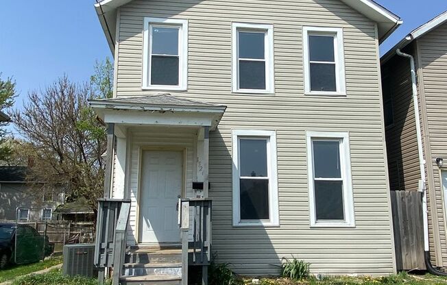4BR Davenport Home