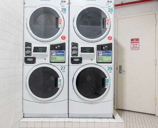 Studio, 1 bath, $3,550, Unit 15G