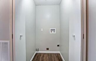 722 Collins Ave | 12/24