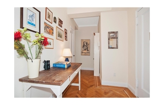 134 W 93 ST