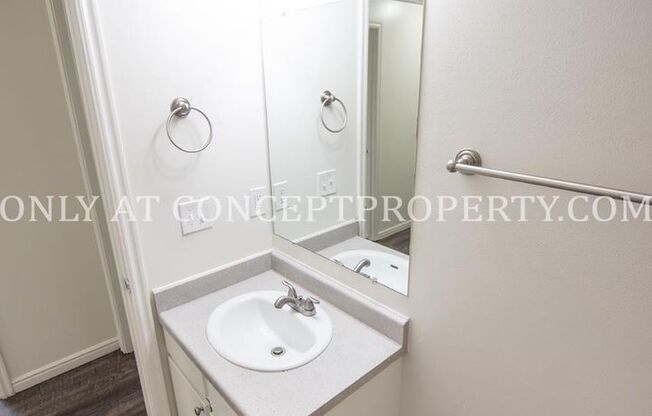 2 beds, 2 baths, 1,100 sqft, $1,349, Unit 4080 22