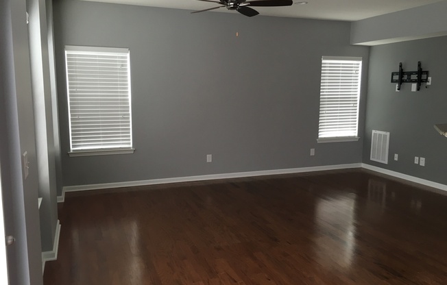 113 GRANDE SKY CT