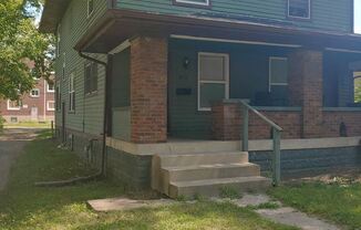 3711 N. Kenwood Ave.