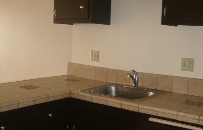 2 beds, 1 bath, 682 sqft, $2,095, Unit 1920-310