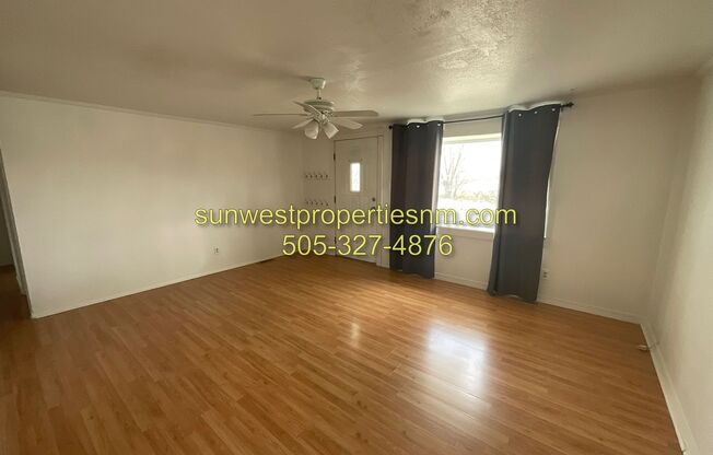 4 Bed, 2 Bath House in Bloomfield