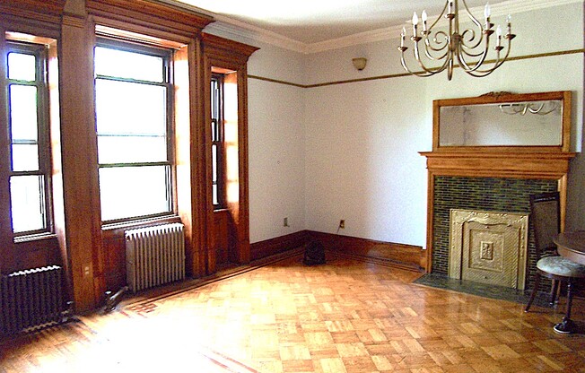 864 PROSPECT PL