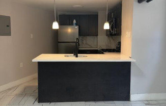 610 Salem Ave Apt D12