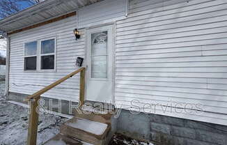609 1/2 S CRYSTAL ST