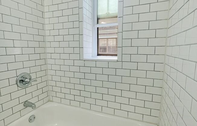 1 bed, 1 bath, 535 sqft, $1,090, Unit 103