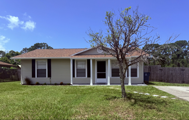1389 SALINA ST SE