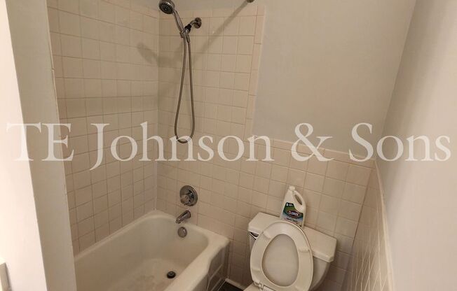 3 beds, 2 baths, $1,750