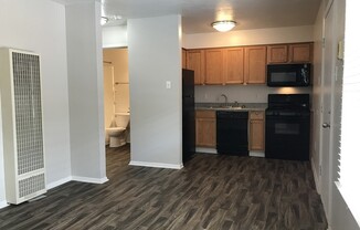 1 bed, 1 bath, 530 sqft, $829, Unit IP-31