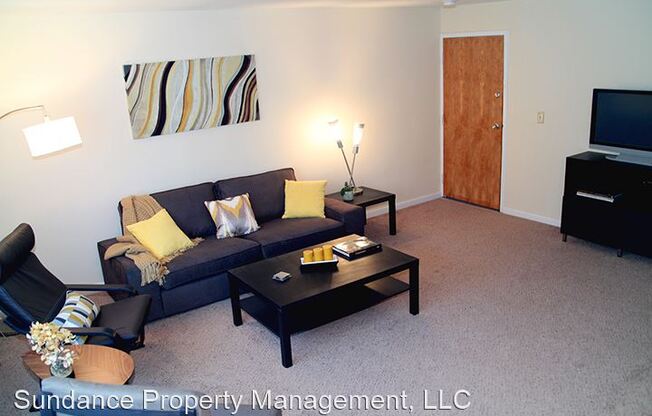 5653-5659 Beechmont Ave