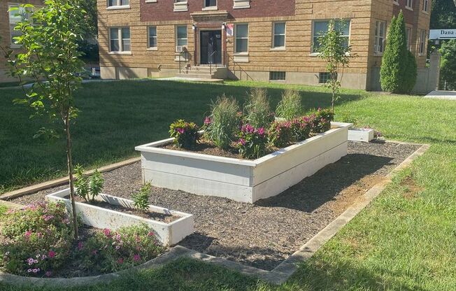 Renovated Two Bedroom Apts (Heat/Water/Sewer Included)